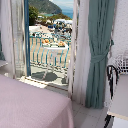 Hotel Loreley Serrara Fontana
